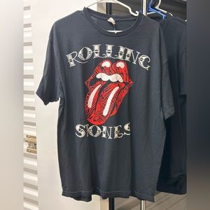 ROLLING STONES T SHIRT